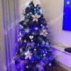 ozdobený umelý vianočný stromček Borovica Strieborná