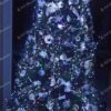 Umelý vianočný stromček 3D Jedľa Kanadská 240cm, stromček je husto ozdobený bielymi ozdobami a vtáčikmi