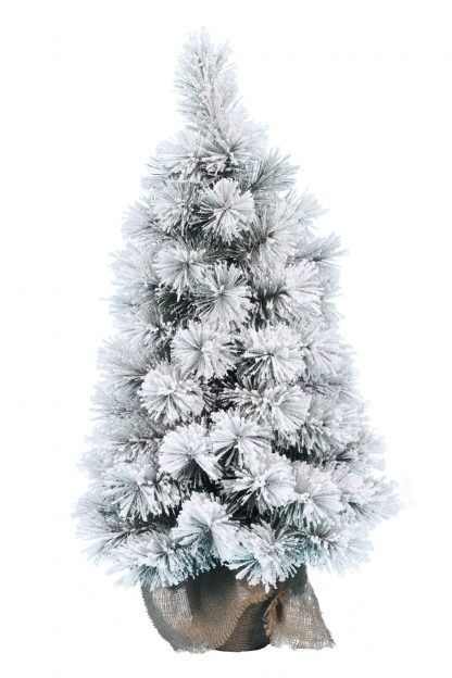 Na obrázku je malý , huňatý stromček cely pokrytý umelým snehom. Stromček stoji na umelom podstavci zabalenom vo vrecovine.