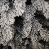 Umelý vianočný stromček Smrek Severský detail zasnežené vetvičky