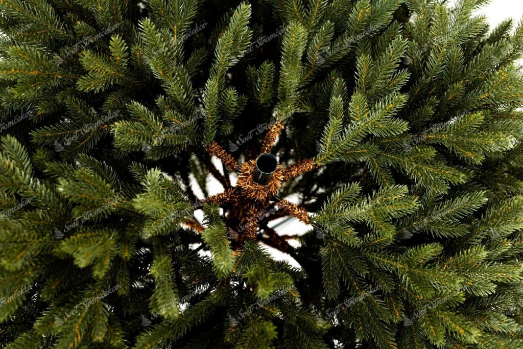 Fotka vnútornej časti FULL 3D vianočného stromčeka.