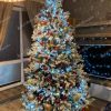 Ozdobený vianočný stromček 3D Smrek Kráľovský 240cm zlatými a Červenými vianočnými guľami