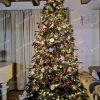 ozdobený vianočný stromček 3D Smrek Horský 240cm červenými a bielymi vianočnými guľami