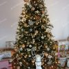 3D vianočný stromček Smrek Horský 210cm na Vianoce s darčekmi pod stromčekom