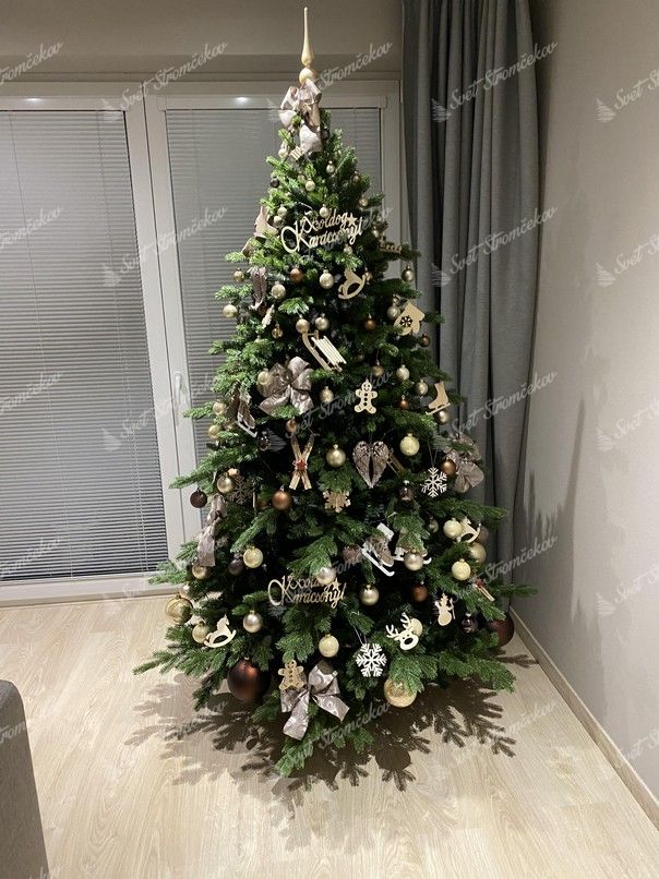 moderne ozdobený 3D vianočný stromček Smrek Exkluzívny 210cm