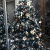 umelý vianočný stromček Borovica Strieborná s kryštálmi ľadu 220cm