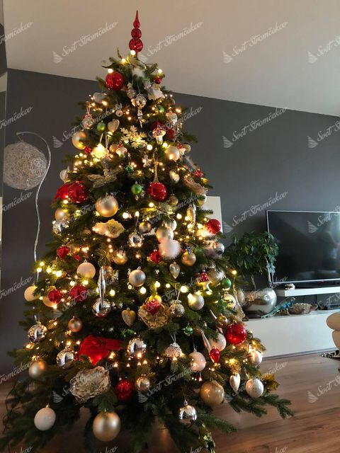 Ozdobený vianočný stromček 3D Smrek Exkluzívny 210cm