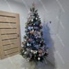 Umelý vianočný stromček 3D Jedľa Kanadská 210cm s bielymi a ružovými vianočnými ozdobami