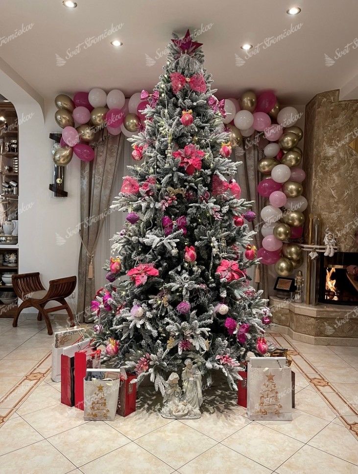 Umelý vianočný stromček 3D Jedľa Sibírska 270cm