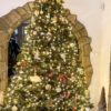 Umelý vianočný stromček 3D Smrek Alpský XL 240cm so zlatými vianočnými ozdobami