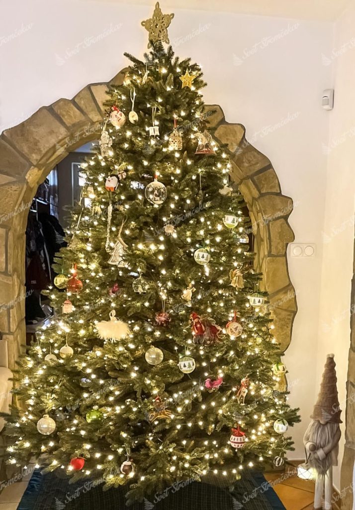 Umelý vianočný stromček 3D Smrek Alpský XL 240cm