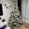 Umelý vianočný stromček Borovica Biela 180cm