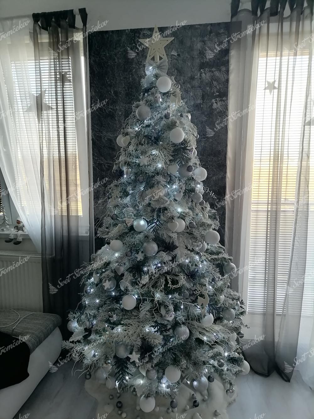 Umelý vianočný stromček Smrek Severský 180cm