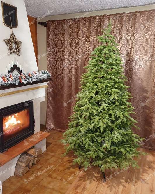 Luxusný vianočný stromček FULL 3D Jedľa Kaukazská