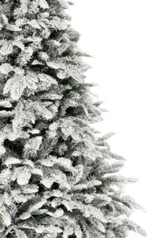 Detail stromčeka Umelý vianočný stromček 3D Jedľa Alabastrová. Stromček má husto zasnežené vetvičky.