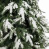 Detailna fotka vetvičiek Umelý vianočný stromček 3D Smrek Zimný má na vetvičkách vrstvy snehu