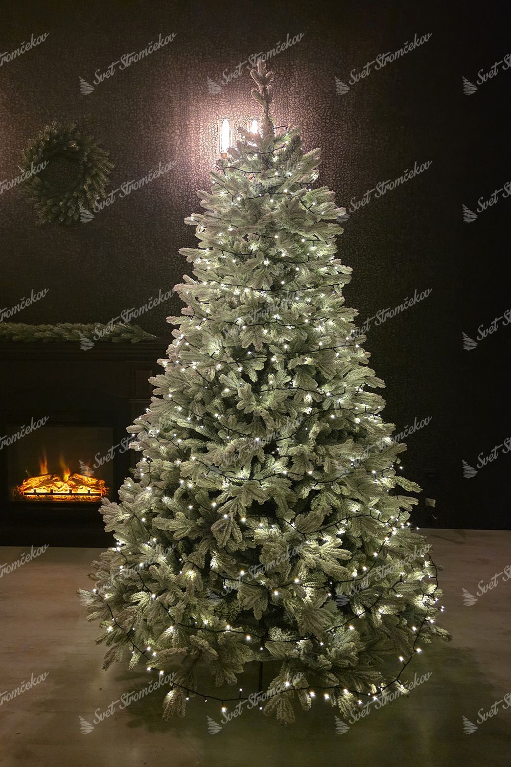 Vianočné osvetlenie LED na stromček teplá biela 35m 700LED