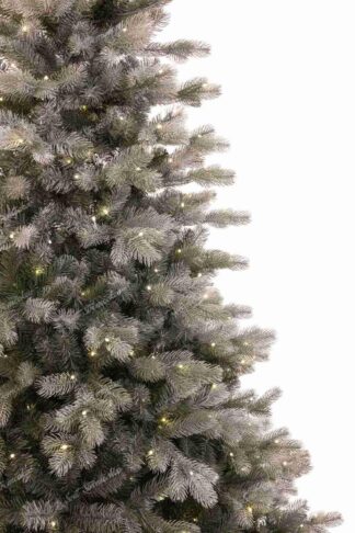 Detail vianočného stromčeka 3D Borovica Striebristá LED s hustými striebornozelenými vetvičkami