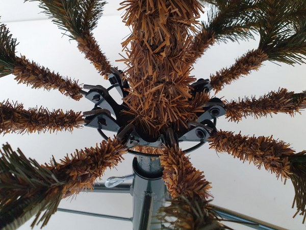 Dáždnikový rozkladací systém Snap Tree umelého vianočného stromčeka
